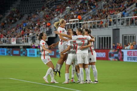 College girls soccer